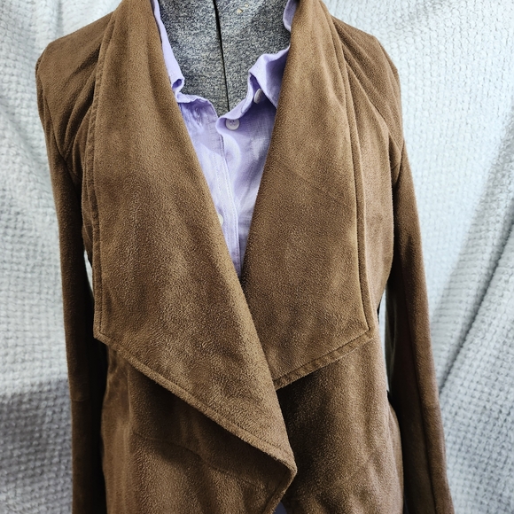 BB Dakota Jackets & Blazers - BB Dakota Brown Suede Cape